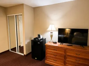 Burbank Inn and Suites - Rom