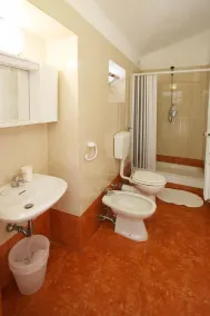 Santuario NS Soviore Cinque Terre - Salle de bain