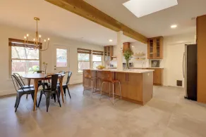 6 Mi to Dtwn Austin: Home w/ Screened Porch & Yard - Interior