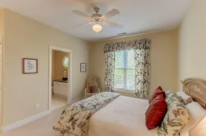 30 Ocean Point - Room