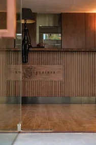 Signature Boutique Hotel - Reception