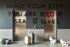 Moxy Amsterdam Schiphol Airport - Hall