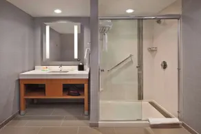 Hyatt Place Warwick / Providence Airport - Salle de bain