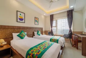Treebo Viswa Vikas Residency Near Gandhipuram - Rom