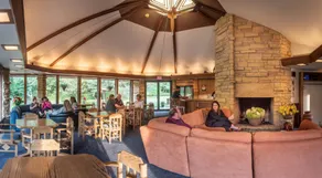 Spring Valley Inn - Restaurant