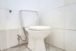Hotel O Wisma Galung Syariah - Bathroom