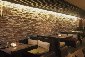 Ivory Tower - Restaurante