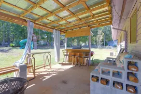 Playground & Grill: Pet-friendly Griffin Getaway! - Interiör