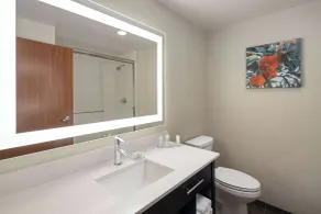 La Quinta Inn & Suites by Wyndham Wenatchee - Salle de bain