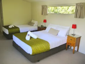 10 Cottages - Room