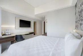 Swiss-Belexpress Cideng - Zimmer