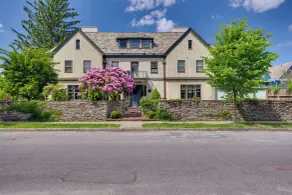 A Timeless Retreat at Historic Crompton House - Innenbereich