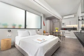 M17 Studios & Suites in the Heart of Athens - Room