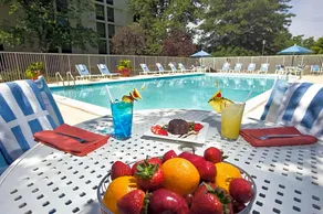 DoubleTree Hotel Baltimore - BWI Airport - Piscine