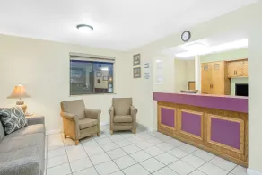 Super 8 by Wyndham Roanoke VA - Hall