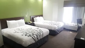 Garner Hotel Frederick Southeast by IHG - Room