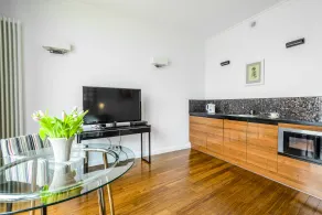 Triton Park Apartments - Rum
