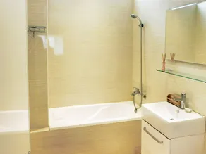 The Easy Space - Bathroom
