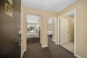 The Lemon Tree Hotel - Vue de la chambre