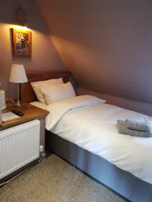The Hollybush Inn and B&B - Chambre