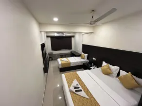 Hotel Wind Flower Regency - Near Kokilaben Hospital - Chambre