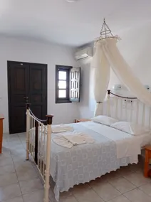 Dagris Villa Studios - Chambre