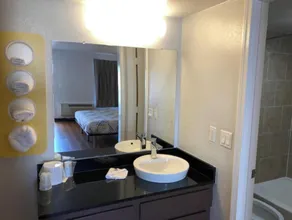 Motel 6 Paris, TX - Salle de bain