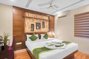 Hotel SM Deccan Park Airport Zone Hyderabad shamshabad - Room