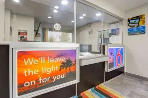 Motel 6-San Bernardino, CA - South - Hall