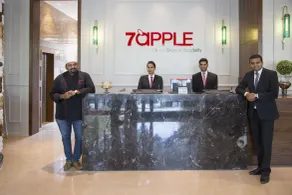 7 Apple Hotel - Viman Nagar Pune - Reception