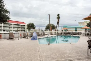 Quality Inn Gulfport I-10 - Piscine