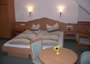 Landgasthaus zum Hirsch - Room
