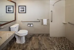 Best Western Ramkota Hotel - Salle de bain