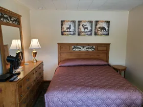 Riverbank Motel and Cabins Managed by Vacasa - Chambre