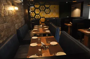 Hotel Rajdhani - Restaurant