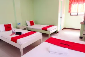 RedDoorz near Maribago Barangay Hall - Chambre