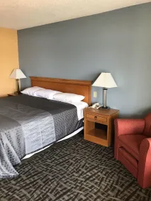 Carolina Inn & Suites of Lake Norman - Chambre