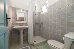 Mikro Nisi Studios & Apartments - Bad