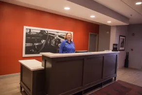 Hampton Inn Pontiac - Rezeption