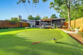 Tulsa Retreat w/ Backyard Oasis & Putting Green! - Innenbereich