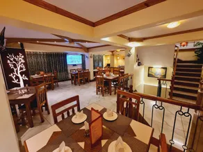 Omega Residency - Restaurant