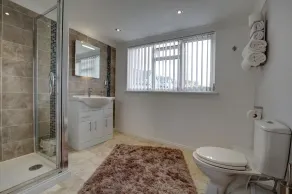 Farnham Hotel - Bathroom