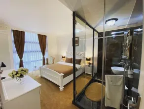 Golden Hotel - Room