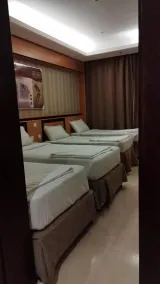 Al-Fajr Al-Badi Hotel 5 - Zimmer