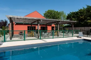 Campanile Beaune - Pool