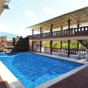 Phuranya Resort - Pool