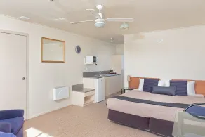 BK's Rotorua Motor Lodge - Chambre