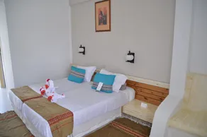 Cosmos Tergui Club - Room