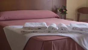 Hotel Restaurante Glasgow - Chambre