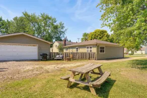 2 Mi to Lake St Clair Boat Launch: Family Friendly - Innvendig